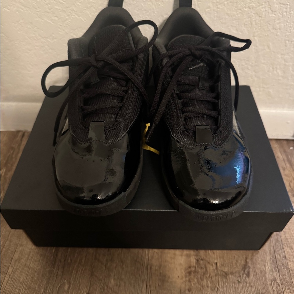 Jordan Max Arura 6 Kids Sneakers Black